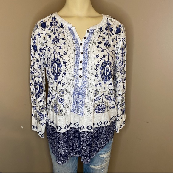 Lucky Brand Tops - Lucky Brand Size Small Womens 3/4 Length Sleeve Floral Blouse